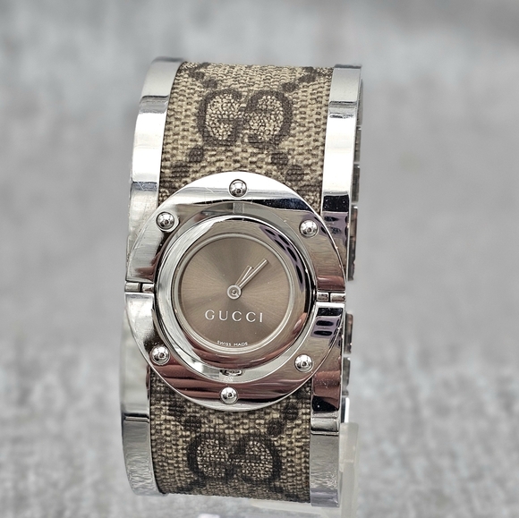 Authentic Gucci Twirl Monogram Watch - Picture 1 of 7